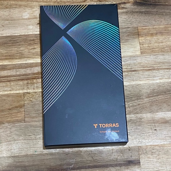 Torras IPhone 15 MagSafe Phone case - Picture 4 of 5